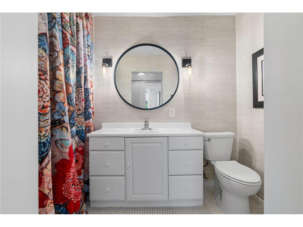 1707 Stevens Avenue #B3 Minneapolis MN 55403 7063645 image7