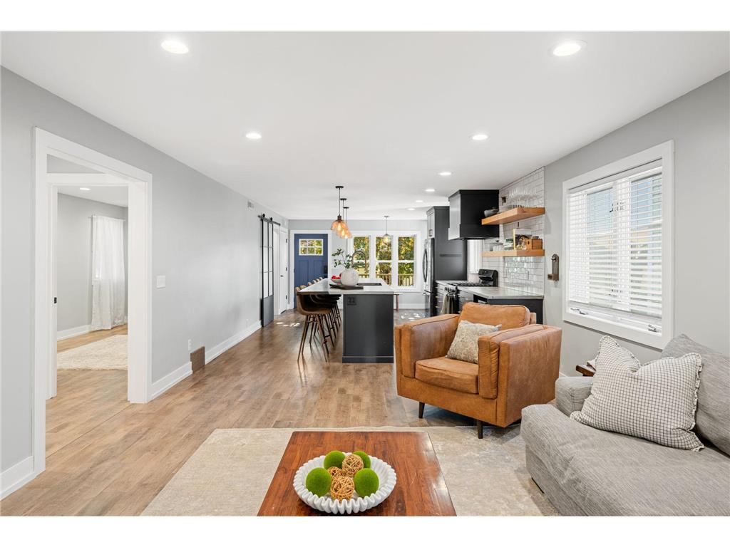 1707 University Avenue NE Minneapolis MN 55413 7064300 image14