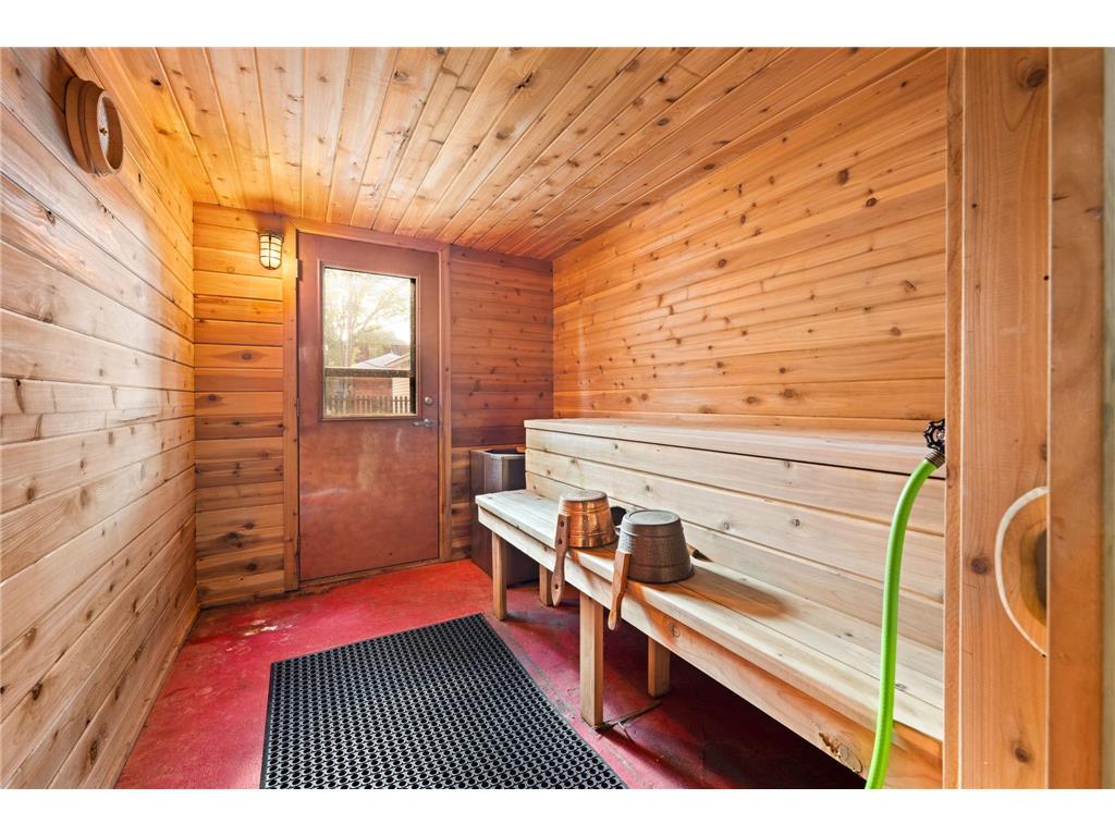 1707 University Avenue NE Minneapolis MN 55413 7064300 image22