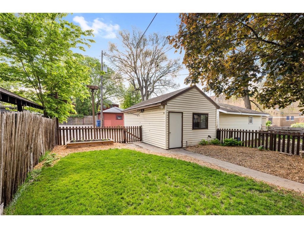 1707 University Avenue NE Minneapolis MN 55413 7064300 image44