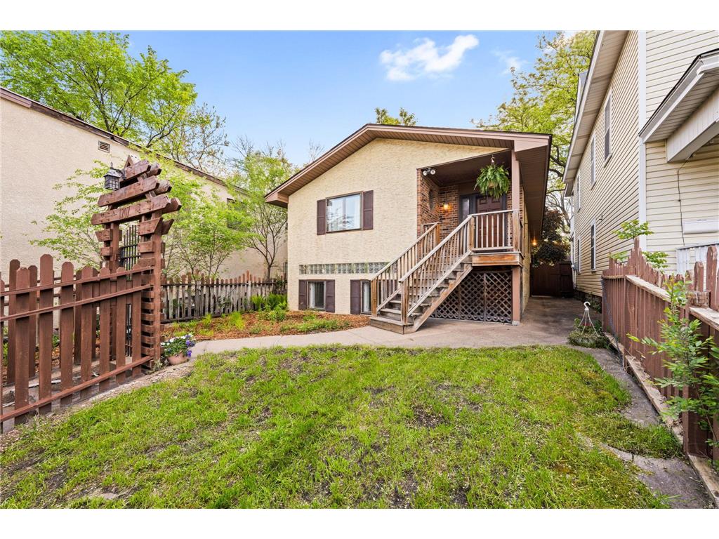 1707 University Avenue NE Minneapolis MN 55413 7064300 image47