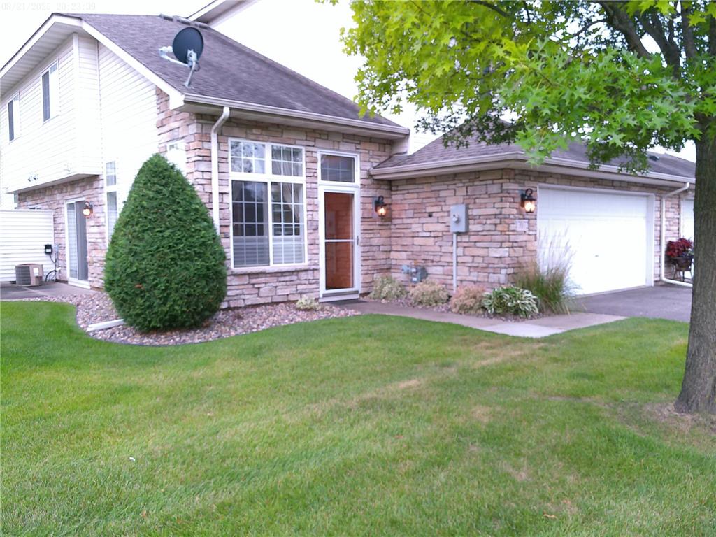 17072 Eastwood Avenue #110 Lakeville MN 55024 6777249 image1