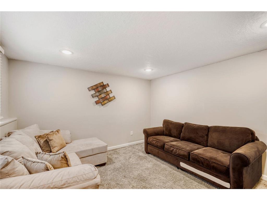 17073 Gage Avenue Lakeville MN 55024 7064921 image16