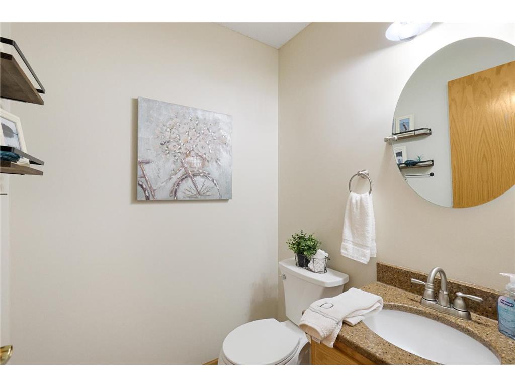 17079 Isleton Avenue Lakeville MN 55044 7063681 image17