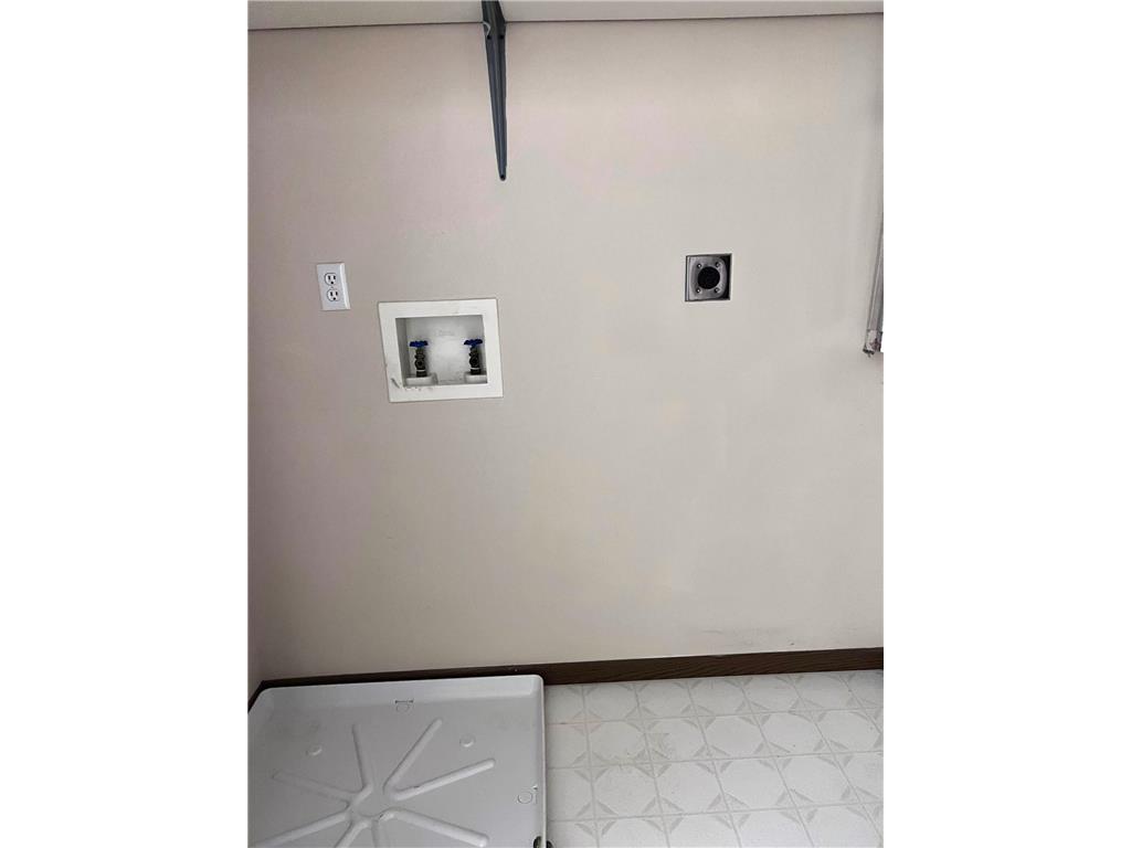 1708 E Lincoln Avenue #6 Montevideo MN 56265 7001149 image24