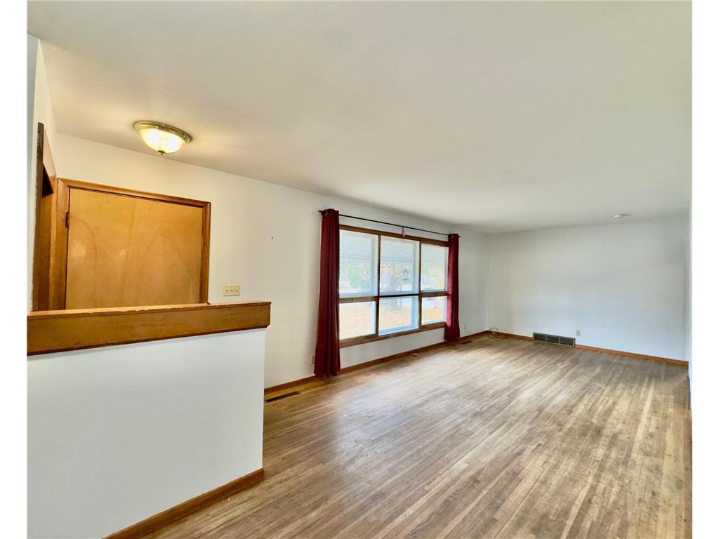 1708 Irvine Avenue NW Bemidji MN 56601 6816919 image3