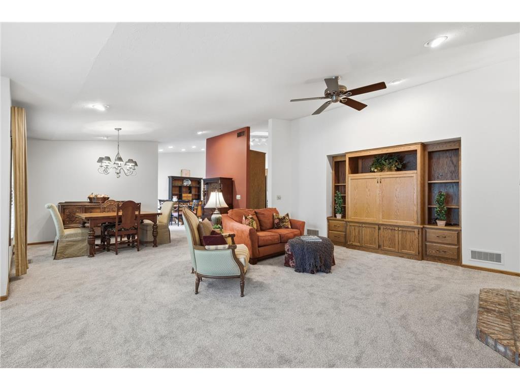 1708 Kerry Lane Woodbury MN 55125 6782564 image17