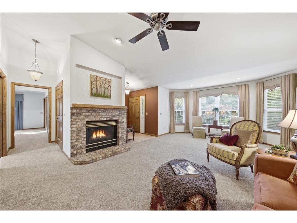 1708 Kerry Lane Woodbury MN 55125 6782564 image19