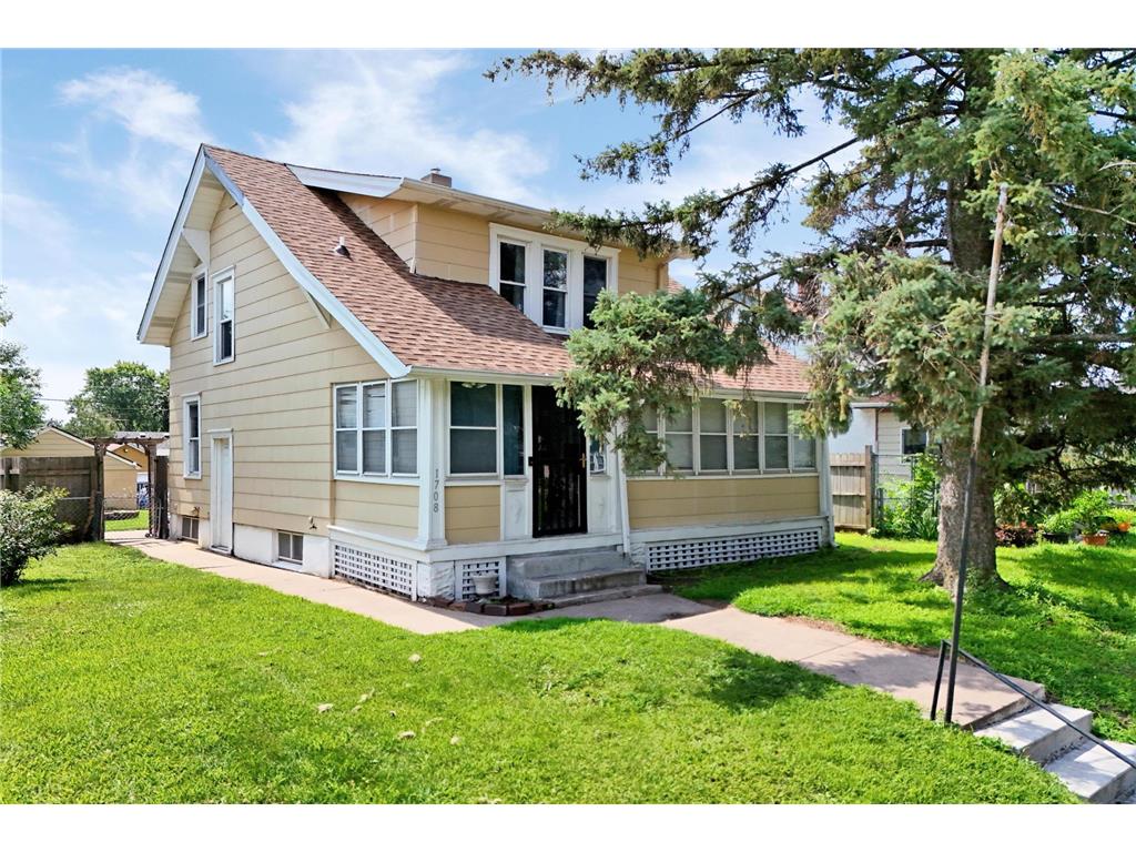 1708 Minnehaha Avenue E Saint Paul MN 55106 7015943 image1
