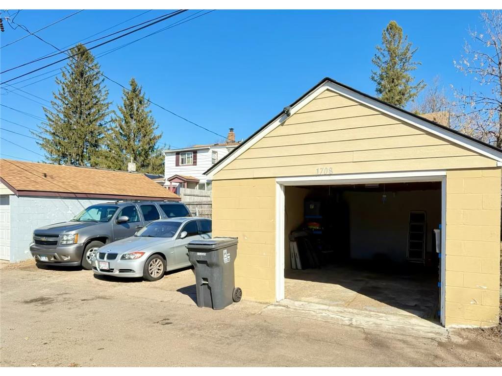 1708 Minnehaha Avenue E Saint Paul MN 55106 7015943 image26
