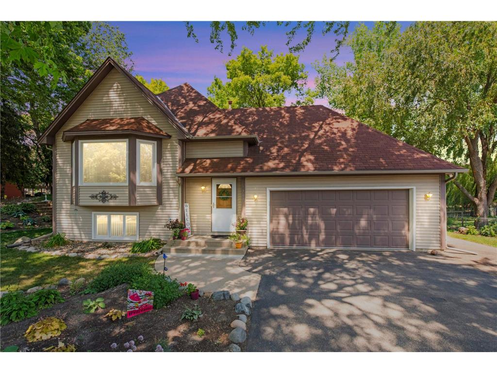 1708 Slater Lane Burnsville MN 55337 6411453 image1