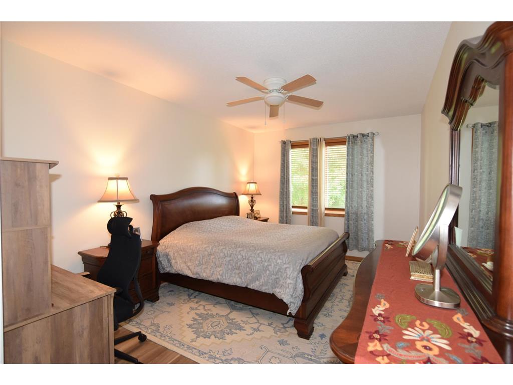 1708 Sunset Drive Northfield MN 55057 7042646 image10