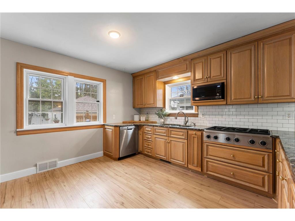 1708 W 5th Street Red Wing MN 55066 7061946 image16
