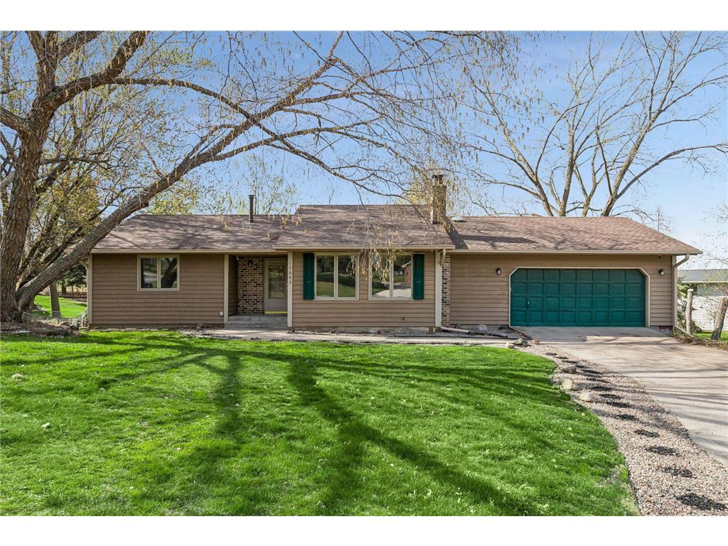 17082 Hamilton Drive Lakeville MN 55044 7056368 image1
