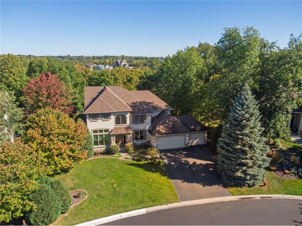 17088 Acorn Ridge, Eden Prairie, MN, 55347 MLS 6259172 Edina Realty