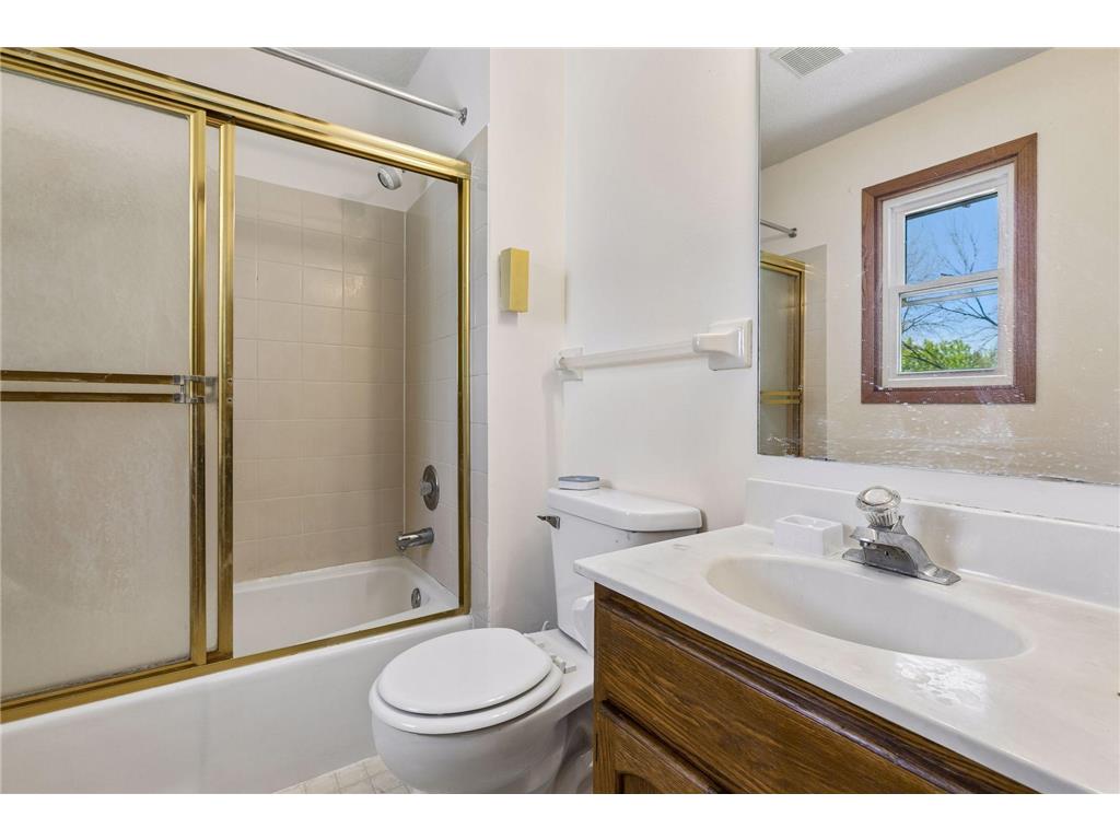 17088 Hamilton Drive Lakeville MN 55044 7080976 image29