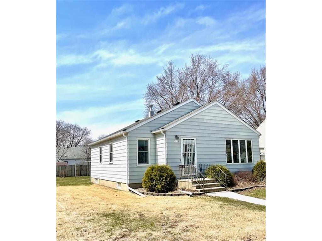 1709 3rd Street NE Austin MN 55912 6686405 image1