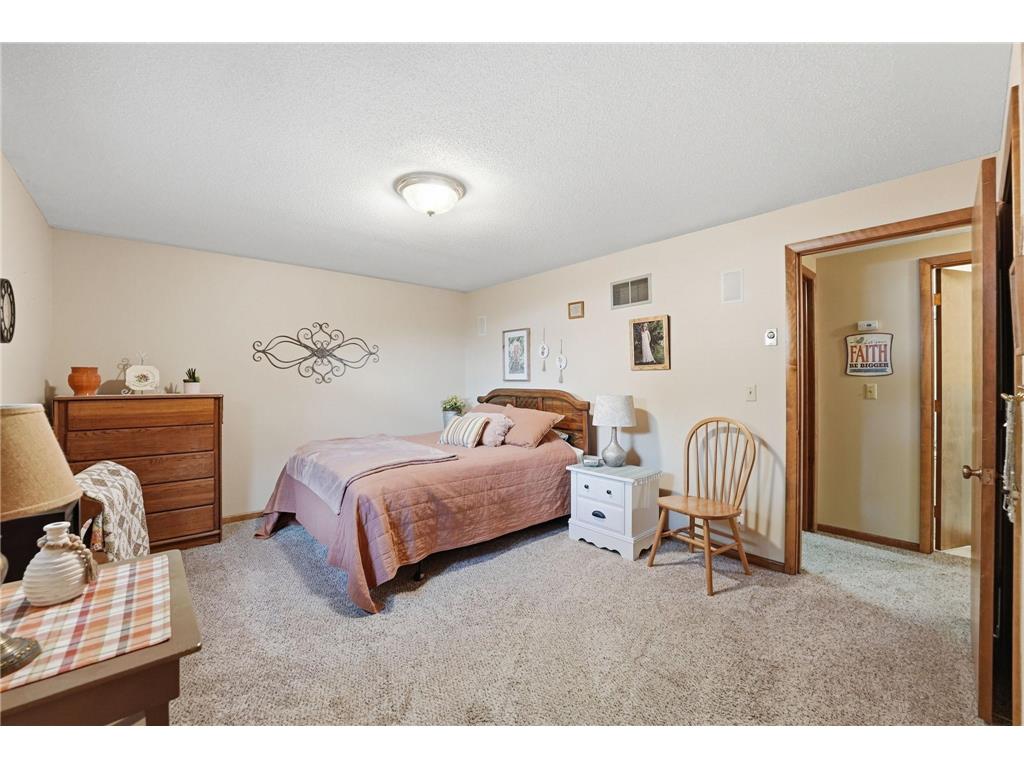 1709 6th Street SW Willmar MN 56201 7082843 image37