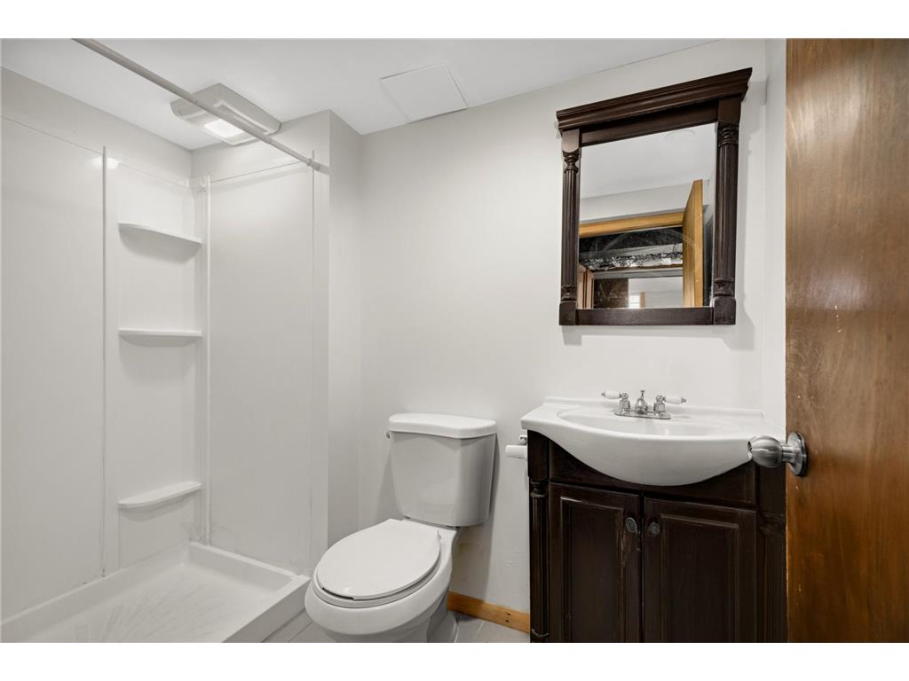 1709 Field Avenue Saint Paul MN 55116 7039448 image16