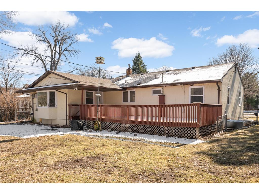 1709 Field Avenue Saint Paul MN 55116 7039448 image22