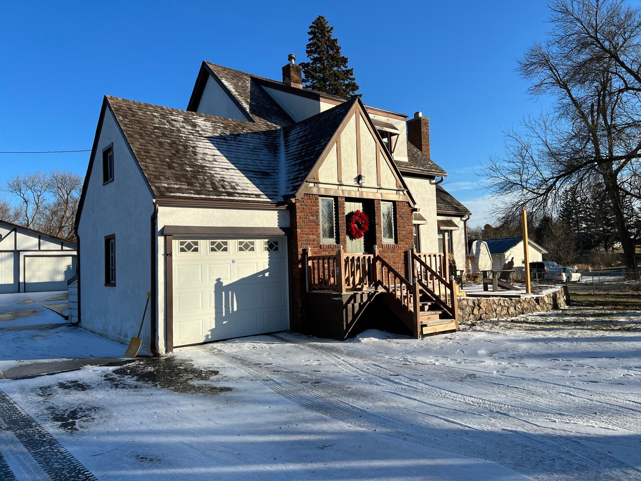 1709 Frank Hall Drive, Albert Lea, MN, 56007 MLS 6138962 Edina Realty