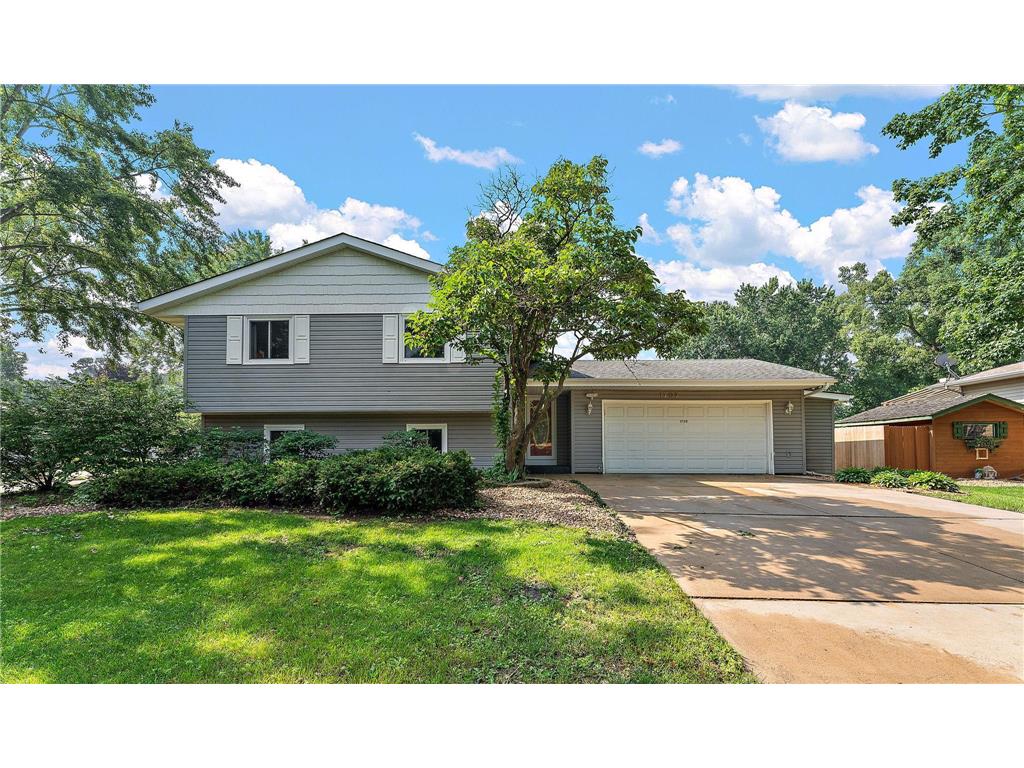 1709 Heron Lane N Oakdale MN 55128 6759407 image1