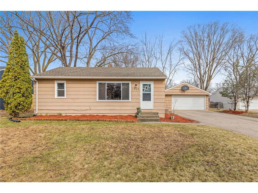 1709 Hillview Road Shoreview MN 55126 6698285 image1