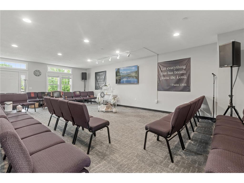 1709 Southcross Drive W Burnsville MN 55306 6817660 image10