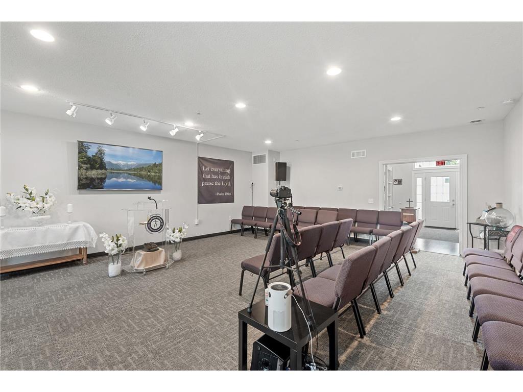 1709 Southcross Drive W Burnsville MN 55306 6817660 image13