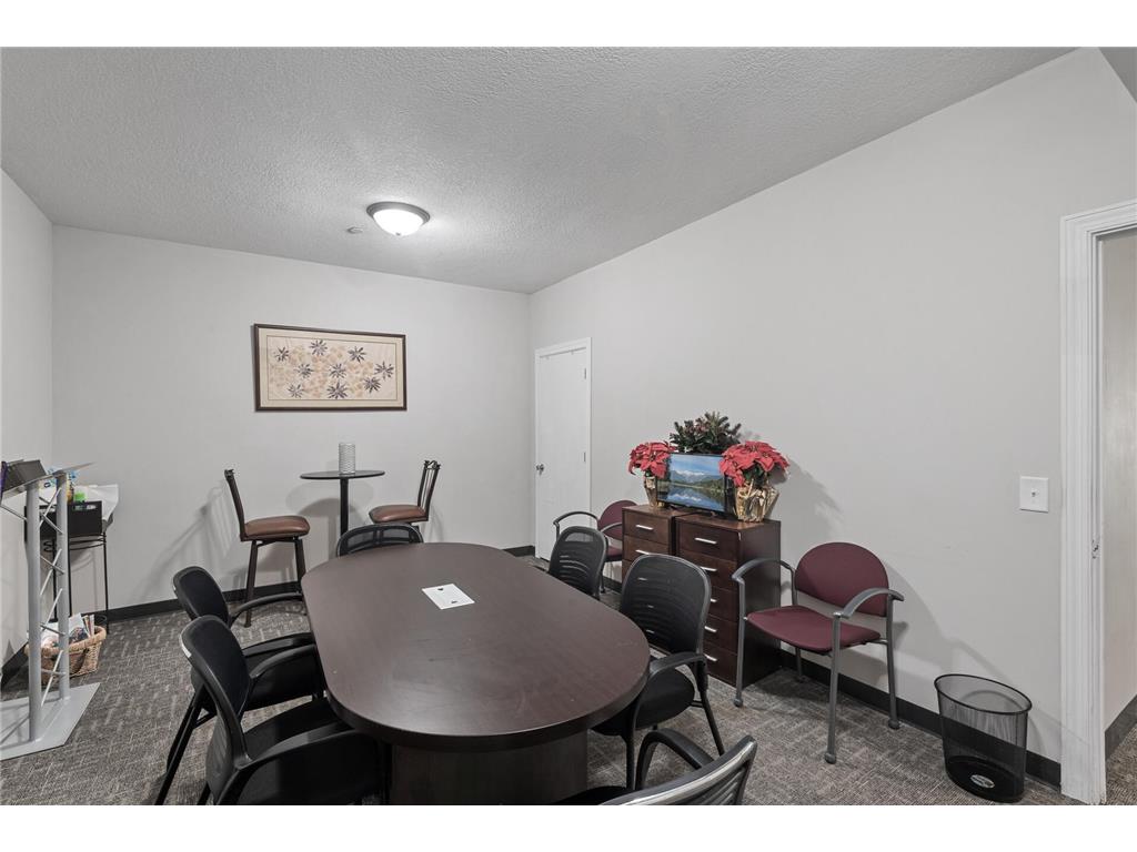 1709 Southcross Drive W Burnsville MN 55306 6817660 image42