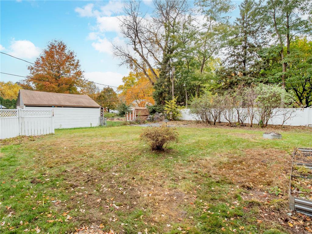 171 Downs Avenue Maplewood MN 55117 7010335 image20