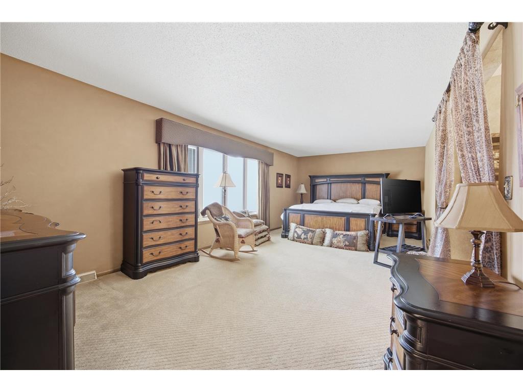171 N Woodcrest Drive N Fargo ND 58102 7068606 image19