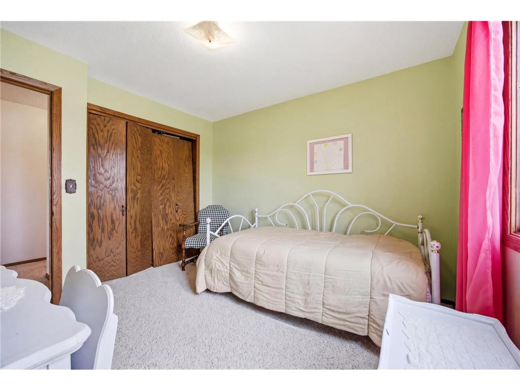 171 N Woodcrest Drive N Fargo ND 58102 7068606 image25