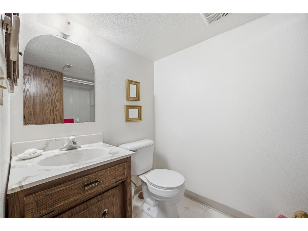 171 N Woodcrest Drive N Fargo ND 58102 7068606 image32