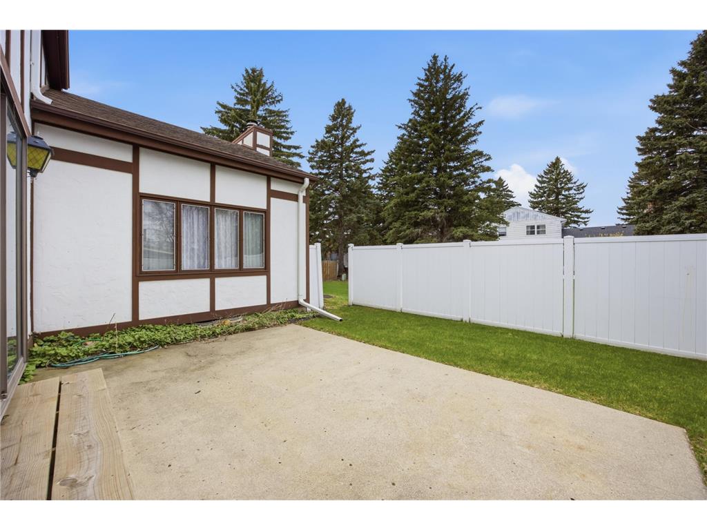 171 N Woodcrest Drive N Fargo ND 58102 7068606 image37