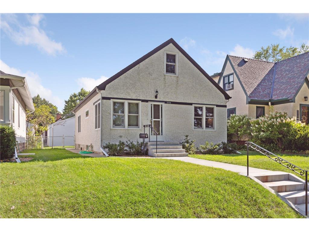 1710 Hartford Avenue Saint Paul MN 55116 6404110 image1