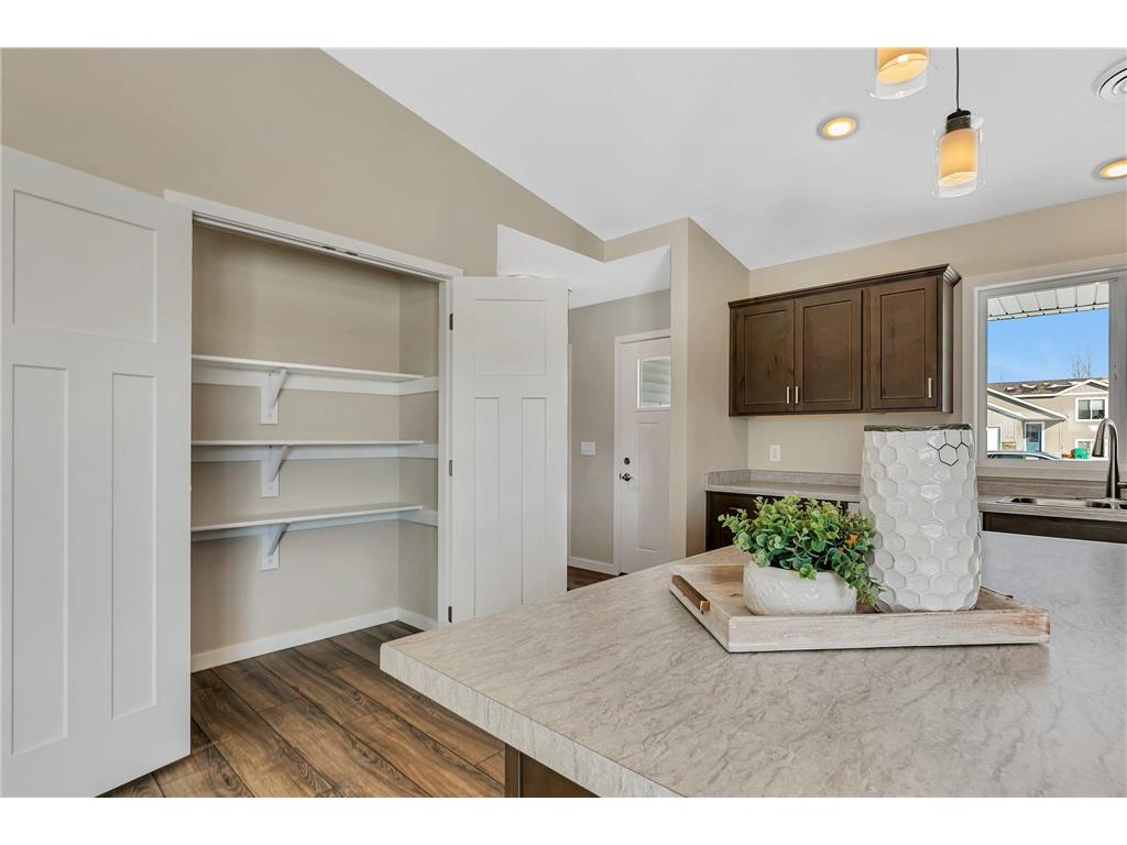 1710 Maple Leaf Lane Litchfield MN 55355 6804643 image9