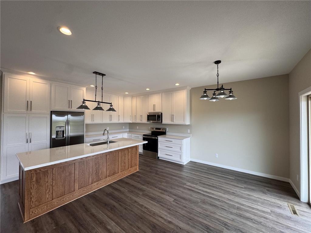 1710 Summer Lane NE Alexandria MN 56308 7064437 image3