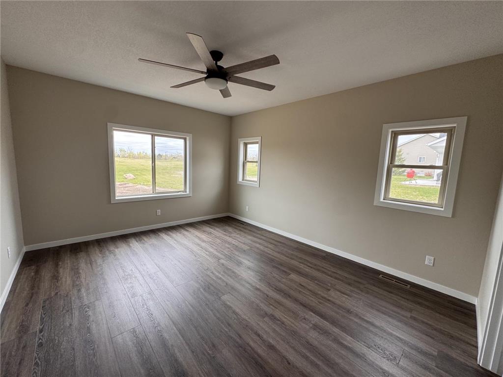 1710 Summer Lane NE Alexandria MN 56308 7064437 image6