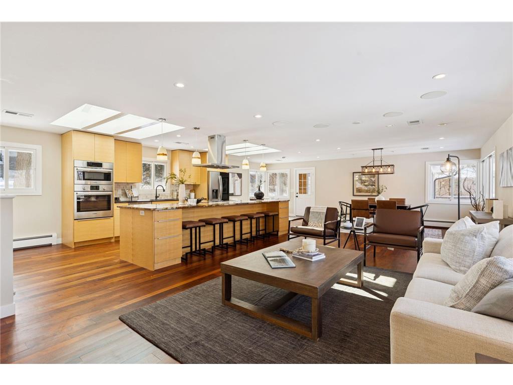 17100 Hampton Court Minnetonka MN 55345 7065530 image2