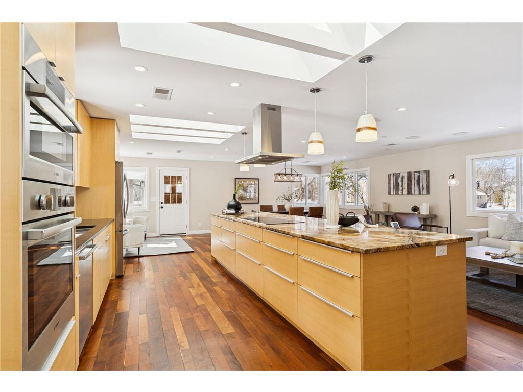 17100 Hampton Court Minnetonka MN 55345 7065530 image8