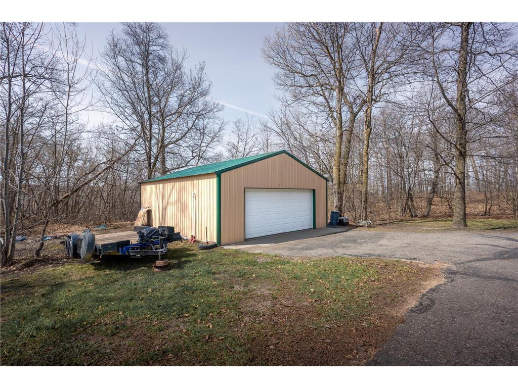 17106 305th Avenue Erie Twp MN 56501 7067567 image11