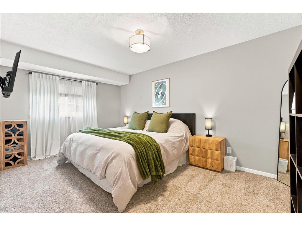 1711 Hickory Hill Drive Eagan MN 55122 7112437 image11