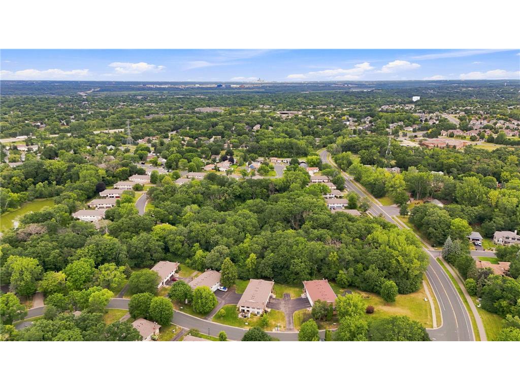 1711 Hickory Hill Drive Eagan MN 55122 7112437 image25