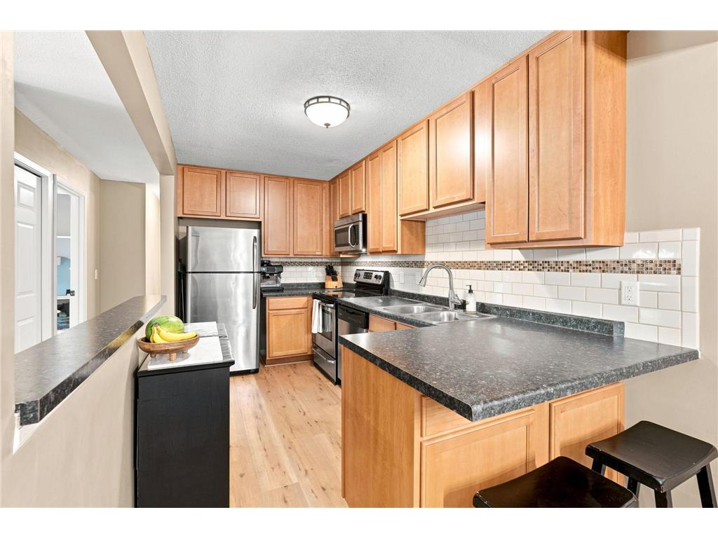 1711 Hickory Hill Drive Eagan MN 55122 7112437 image6