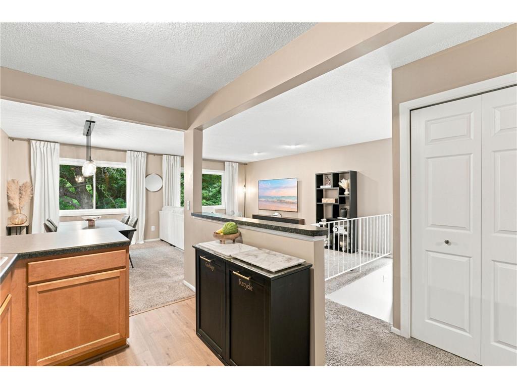 1711 Hickory Hill Drive Eagan MN 55122 7112437 image7