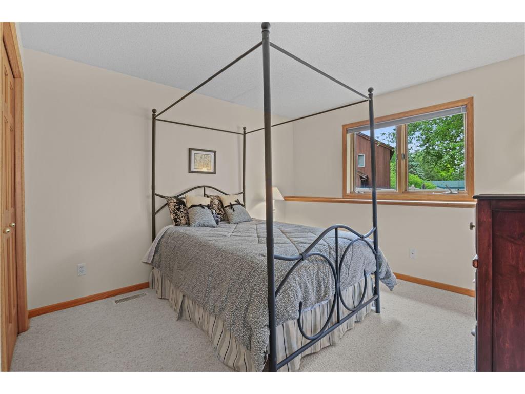 1711 Little Crow Drive South Saint Paul MN 55075 7085008 image33