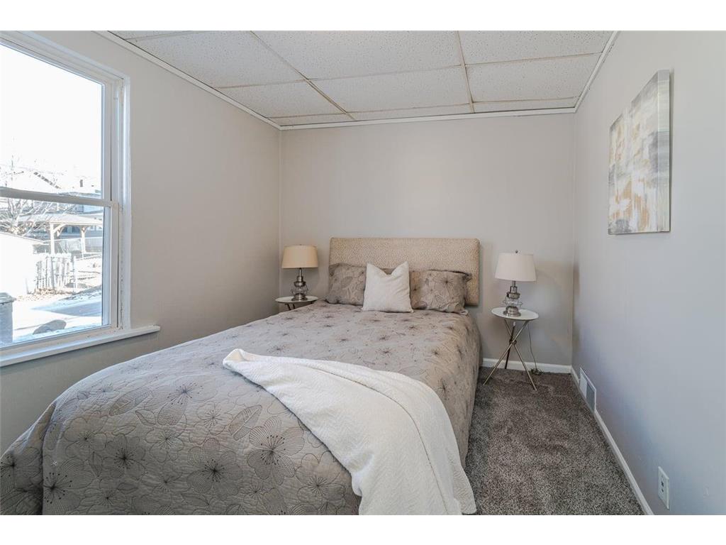 1711 NE 22nd Avenue NE Minneapolis MN 55418 7030142 image18