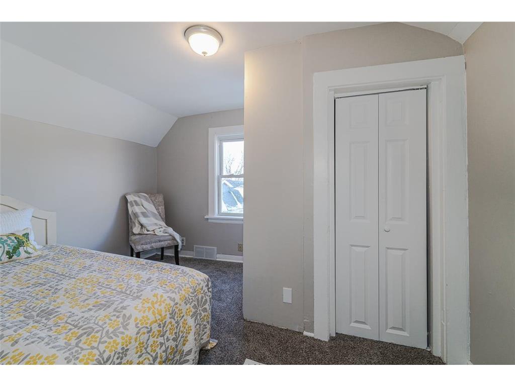 1711 NE 22nd Avenue NE Minneapolis MN 55418 7030142 image26