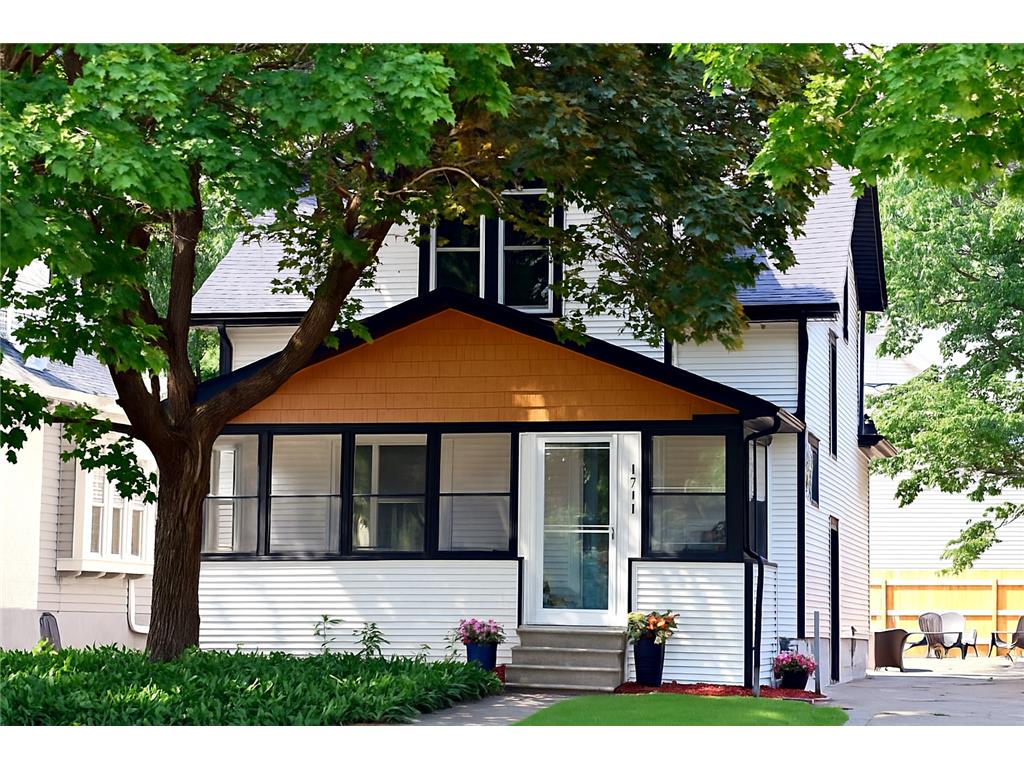 1711 Selby Avenue Saint Paul MN 55104 7052113 image1